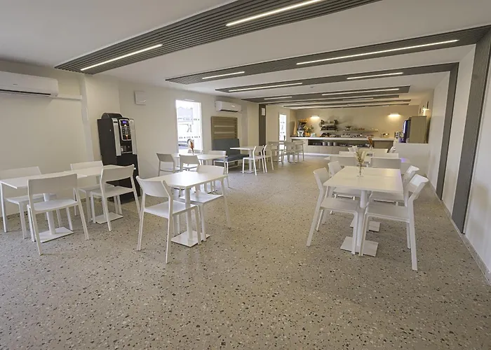 Kyriad Montpellier Sud - Lattes